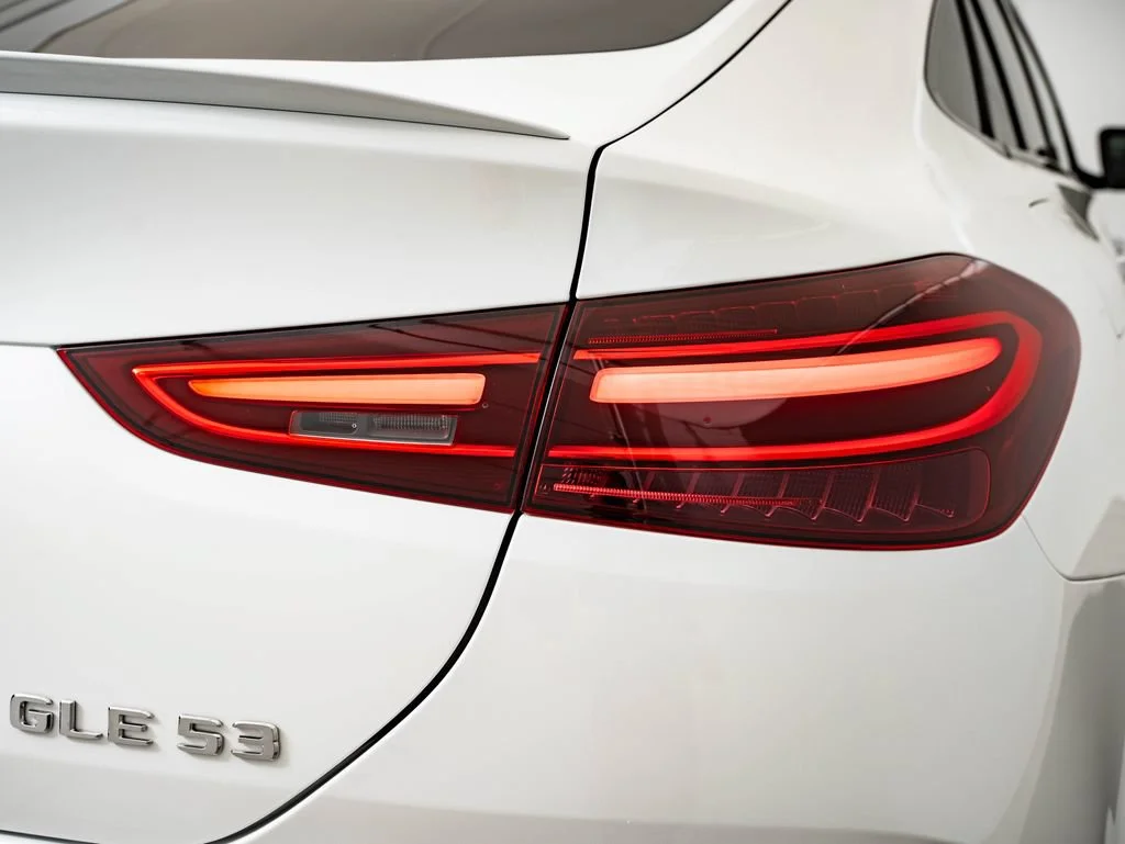 New 2026 Manufaktur Moonlight White Metallic Mercedes-Benz GLE 53 AMG® image 9
