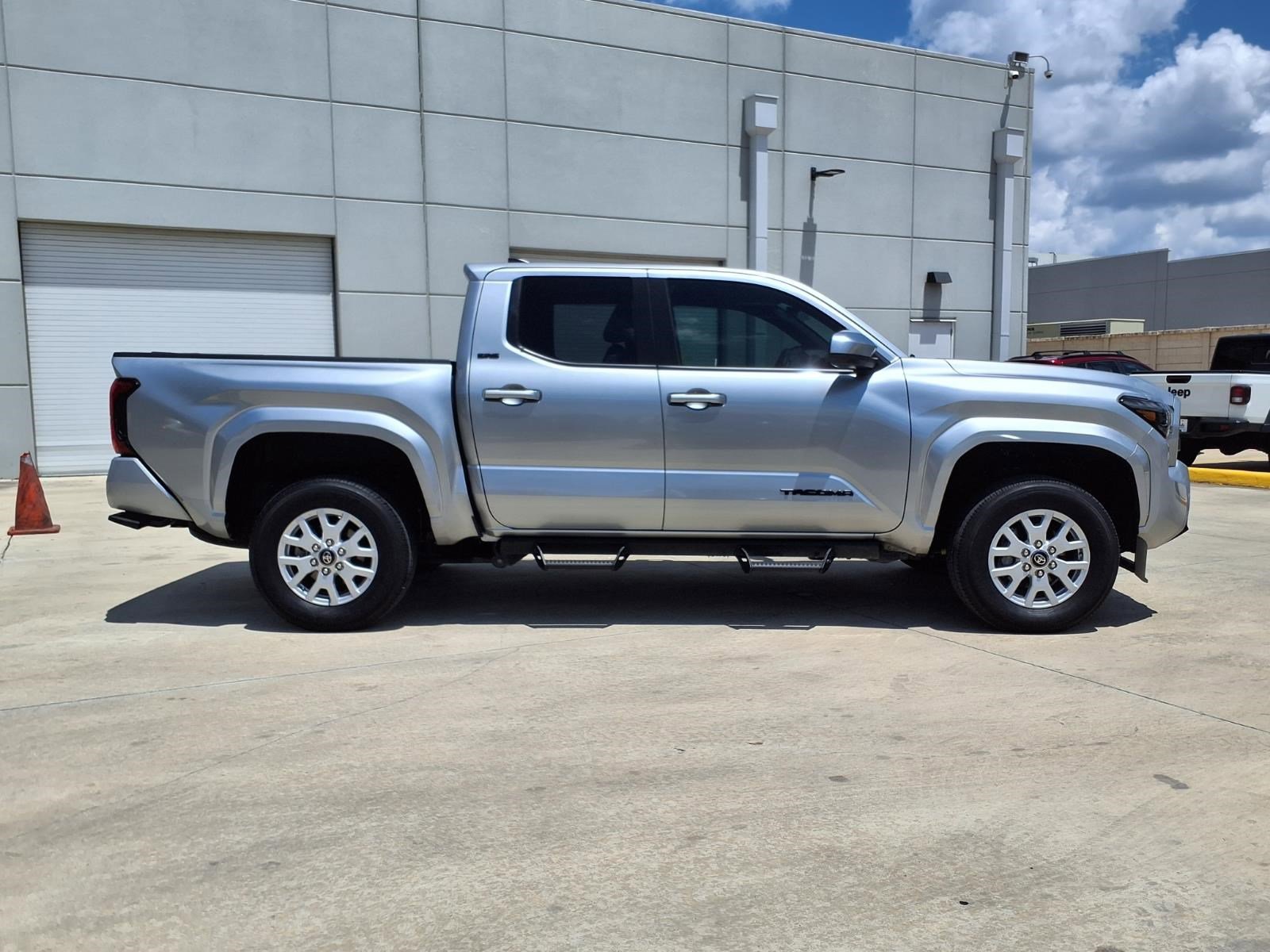 Certified Used 2025 CELESTIAL SILVER Toyota SR5 image 4