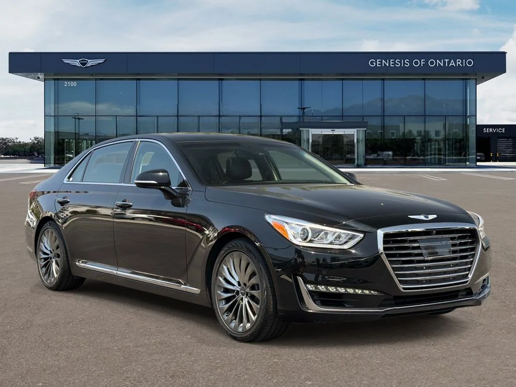 2017 Genesis G90 5.0 Ultimate's photo