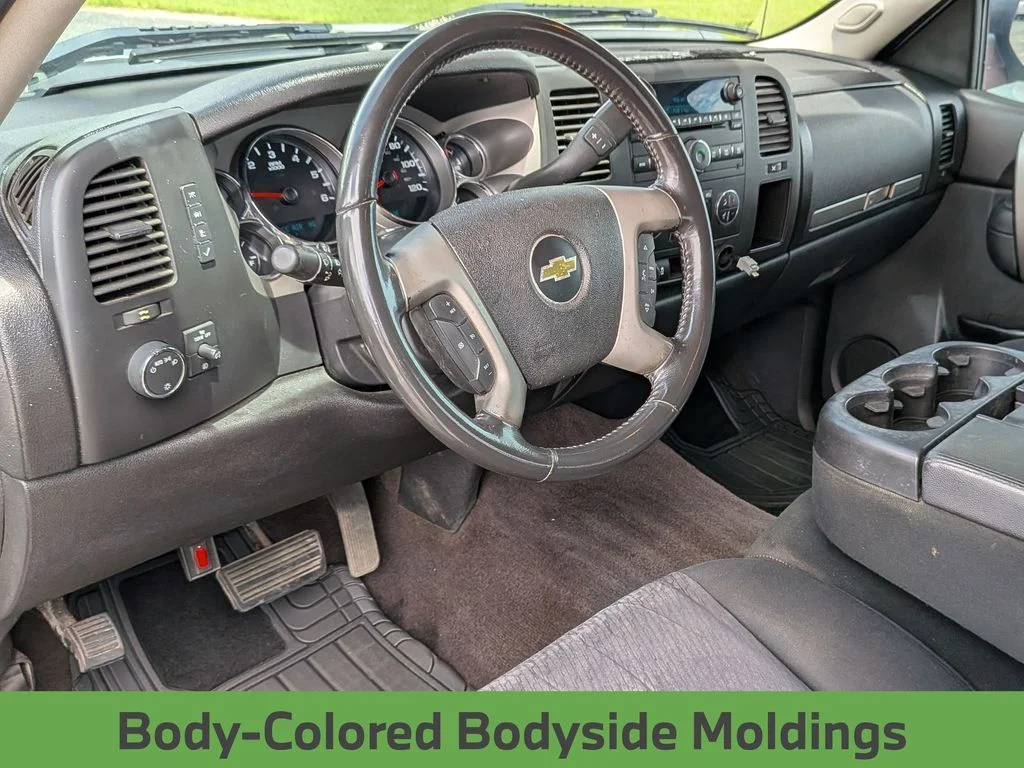 Used 2012 Silver Chevrolet LT image 28