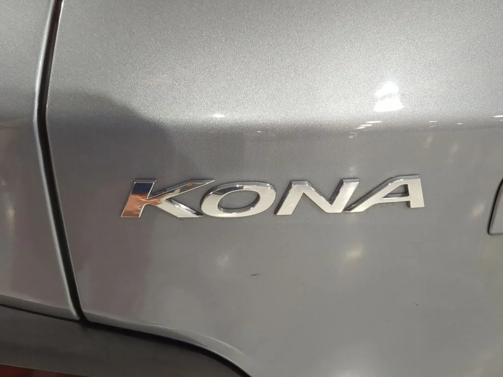 Used 2020 Silver Hyundai SEL Plus image 15