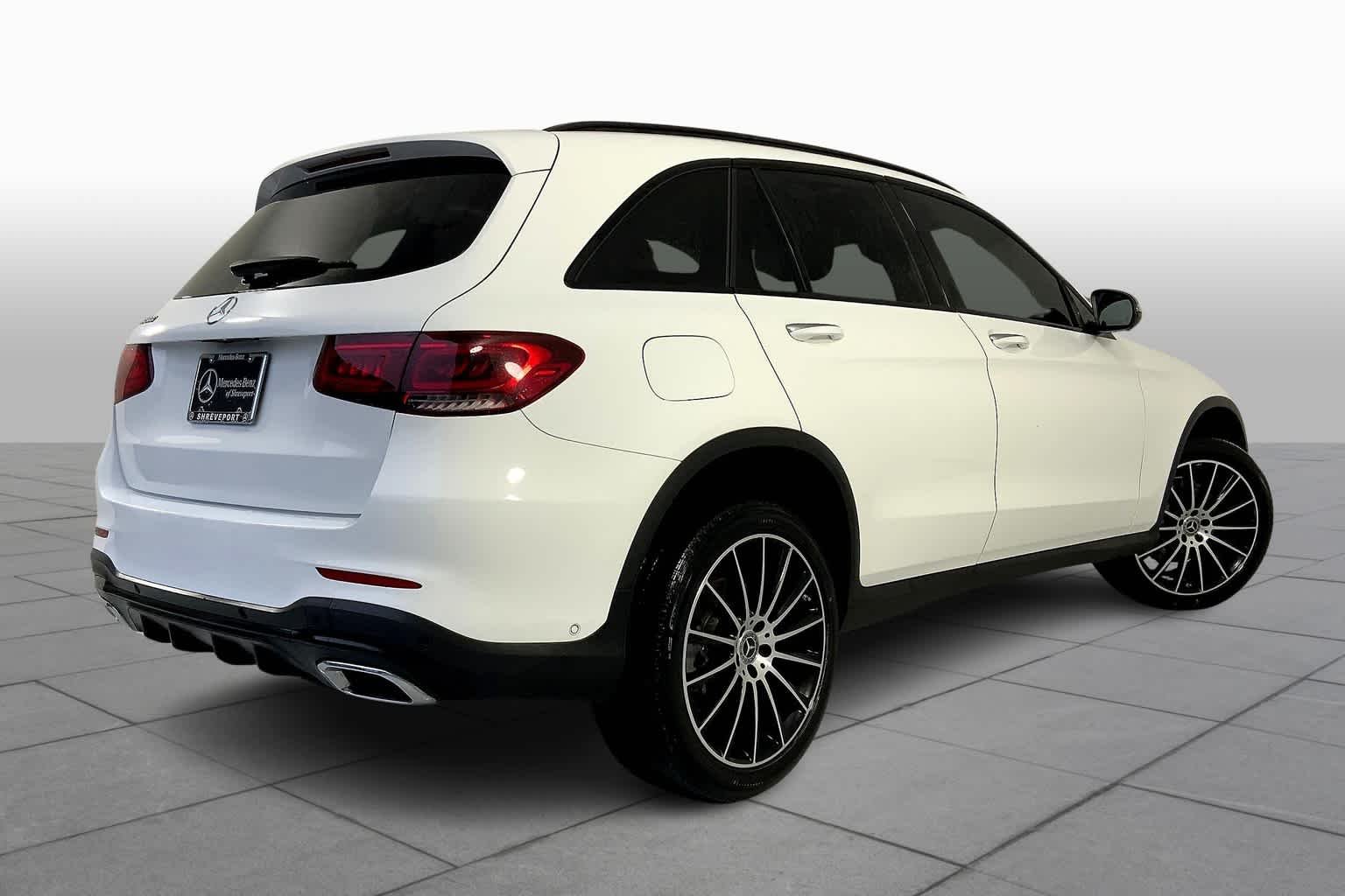 Used 2021 Polar White Mercedes-Benz GLC 300 image 12
