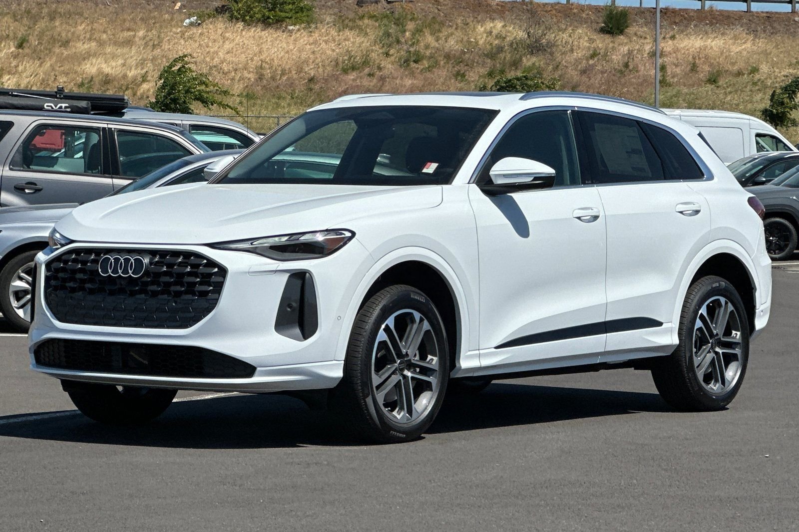 Used 2025 White Audi  image 7