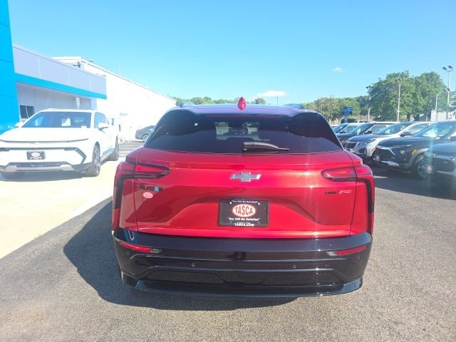 Used 2024 Red Chevrolet RS image 3