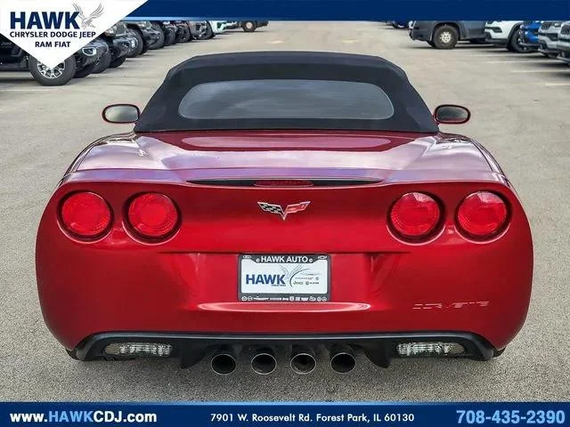 Used 2009 Red Chevrolet w/1LT image 5