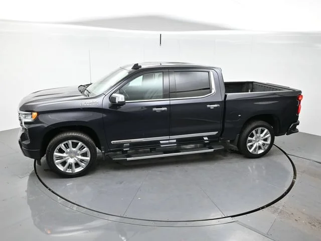 Used 2022 Dark Ash Metallic Chevrolet High Country image 36