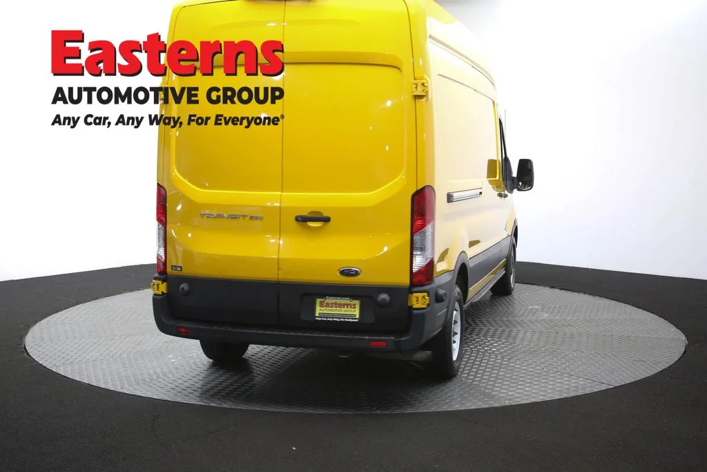 Used 2020 Yellow Ford Base image 37