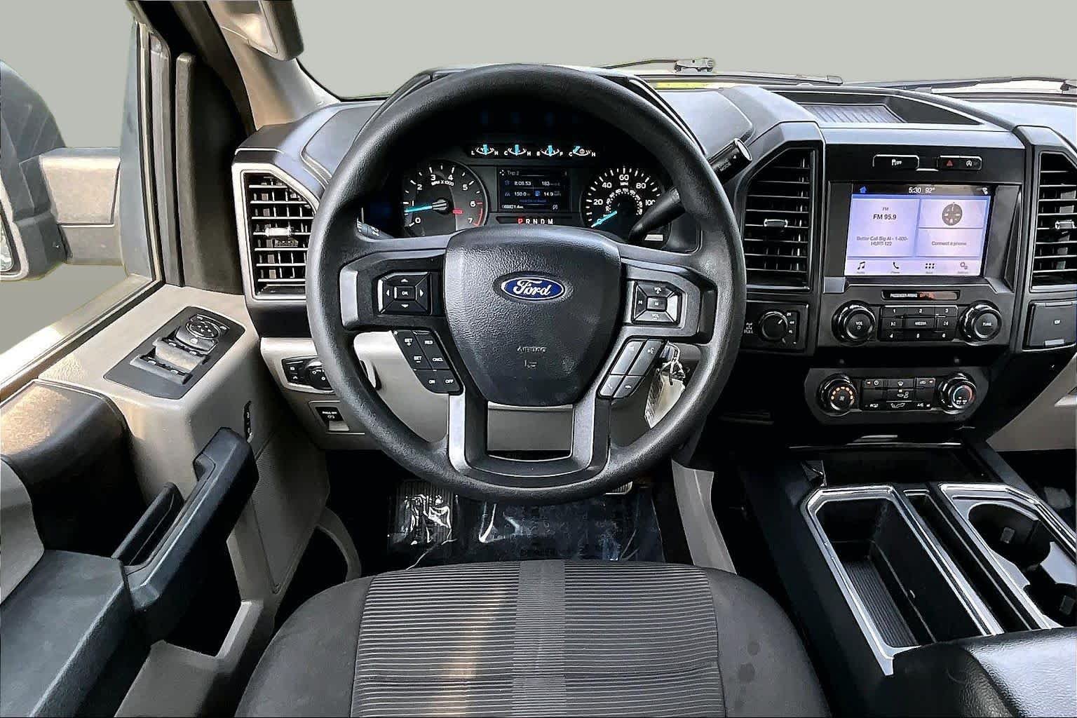 Used 2019 Magnetic Metallic Ford XL image 6