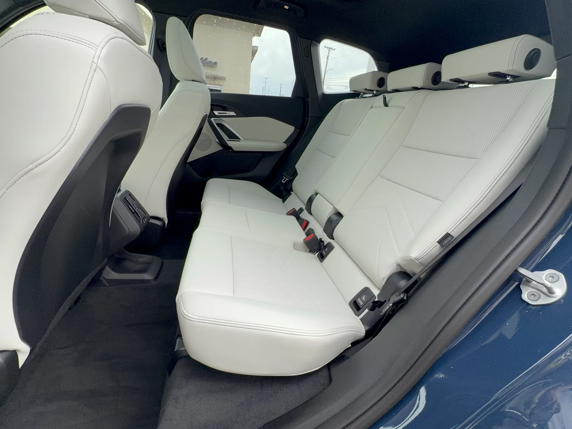 New 2026 Night Dusk Blue Metallic BMW xDrive28i image 25