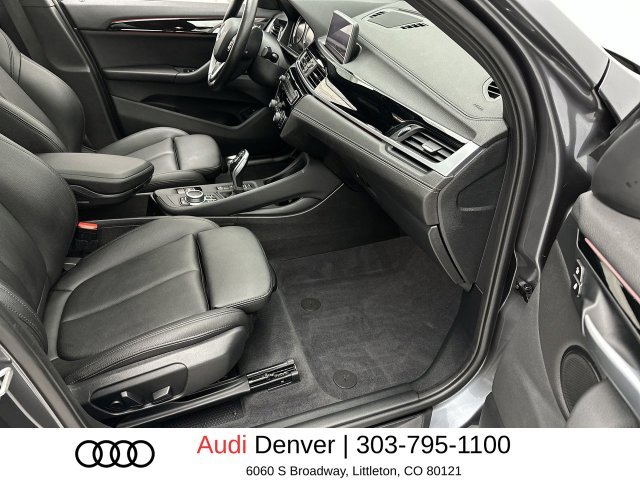 Used 2020 Gray BMW xDrive28i image 25