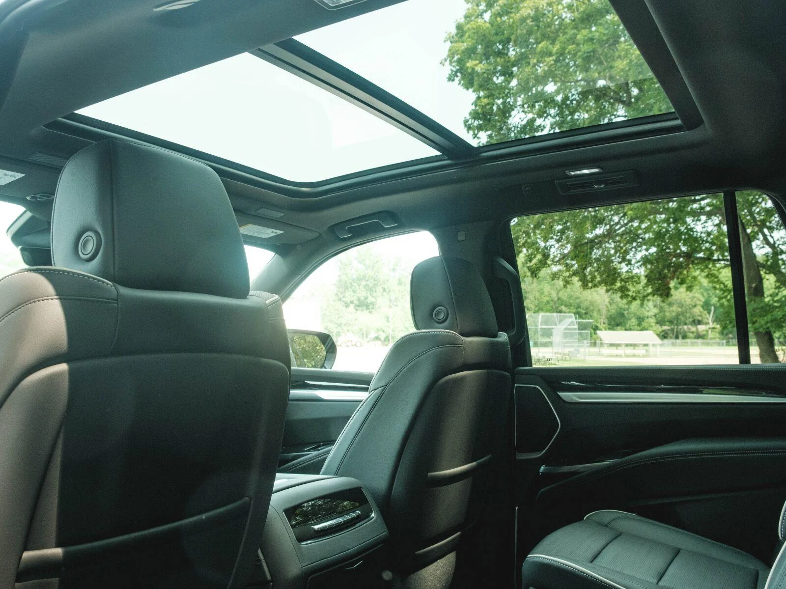 2026 Cadillac Escalade Sport - Photo 22