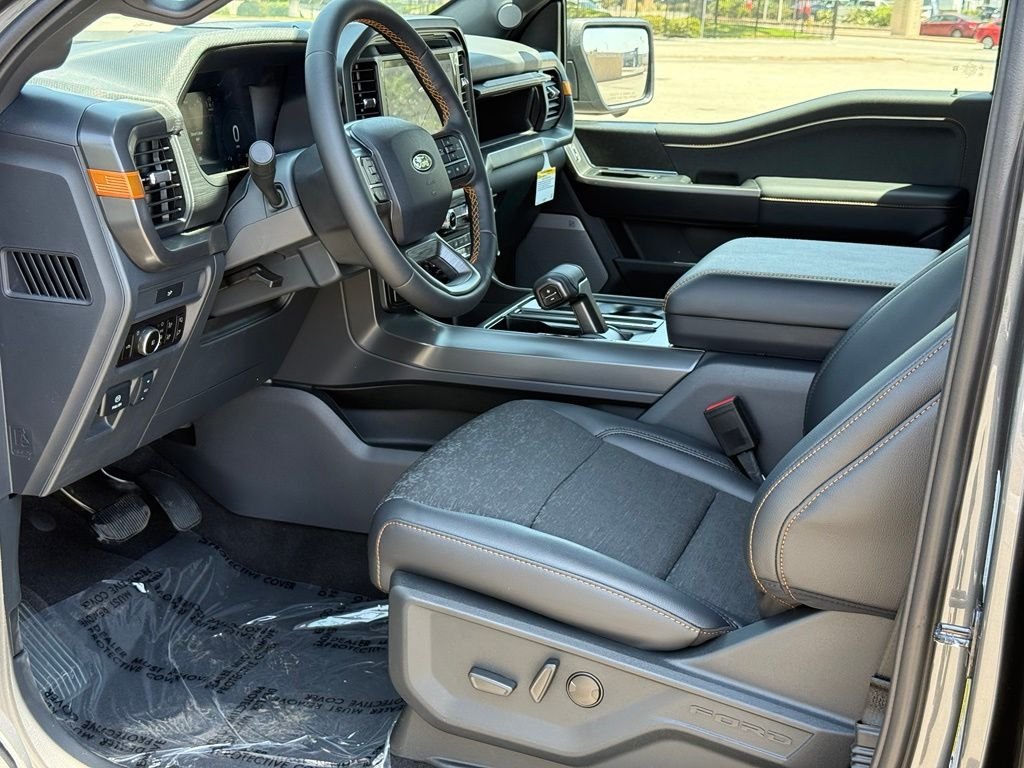New 2026 Gray Ford Tremor image 5