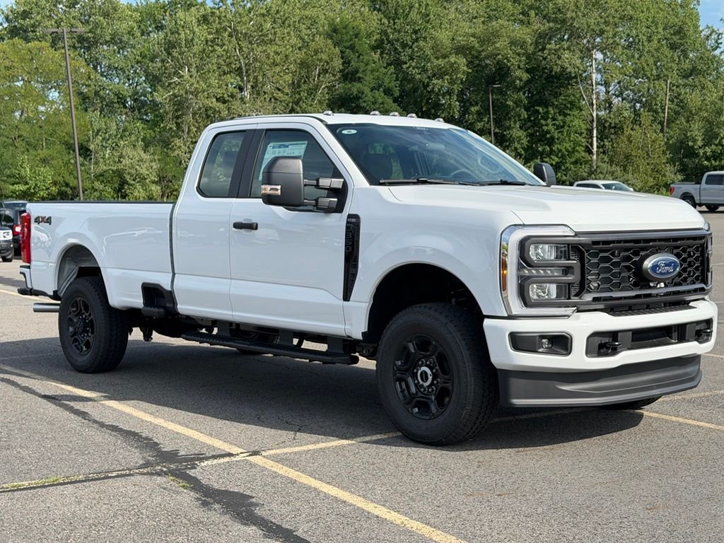 New 2026 Oxford White Ford F-350® XL image 1