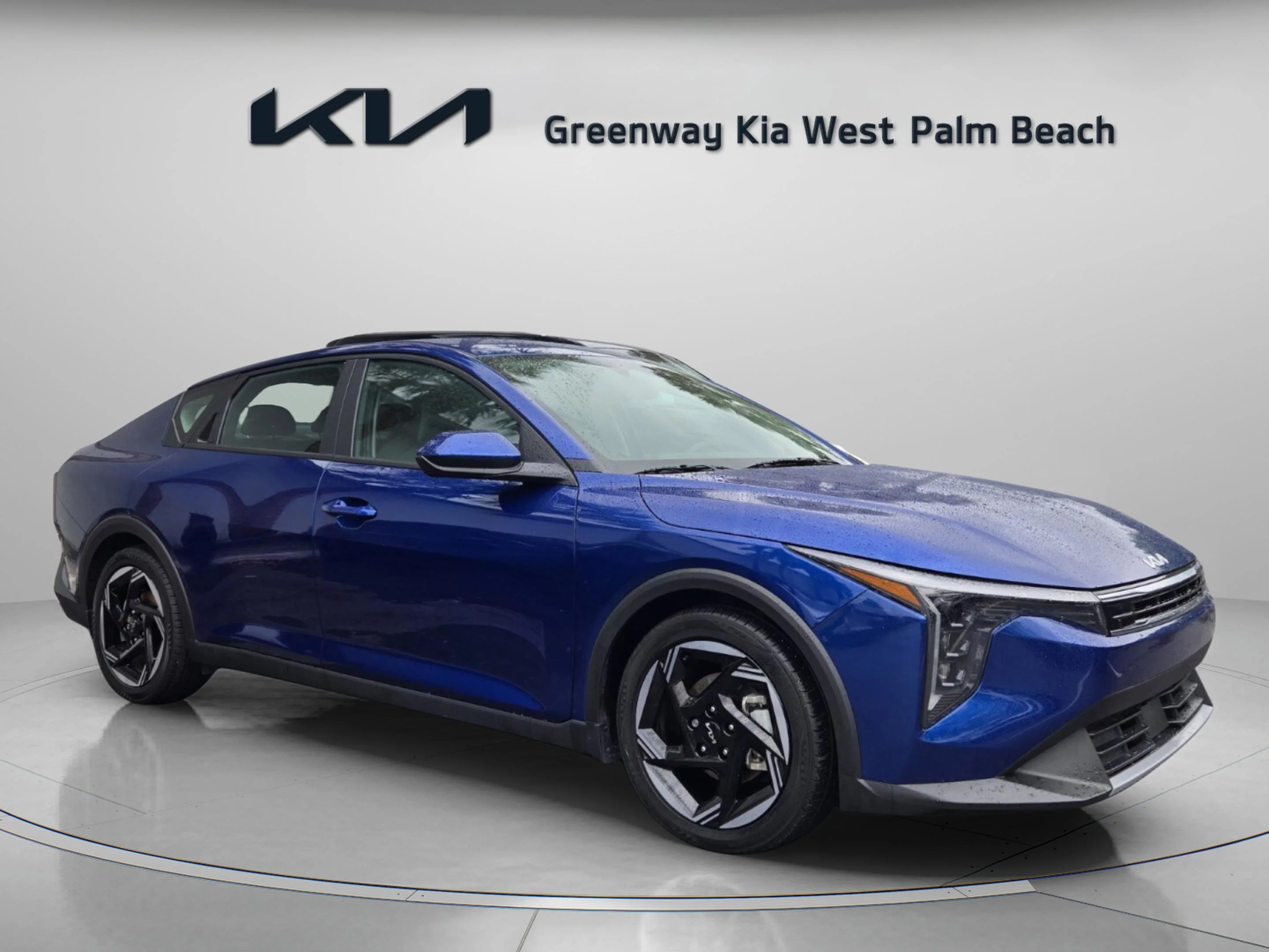 2025 Kia K4 EX AT's photo