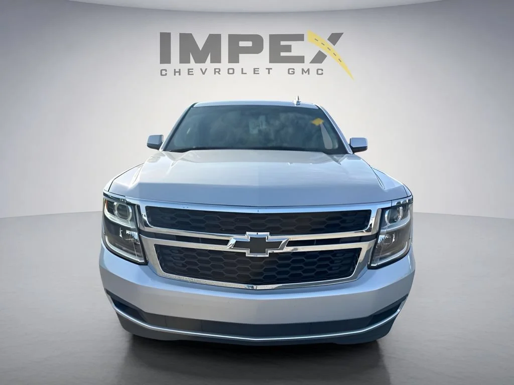 Used 2018 SILVER ICE METALLIC Chevrolet LT image 8