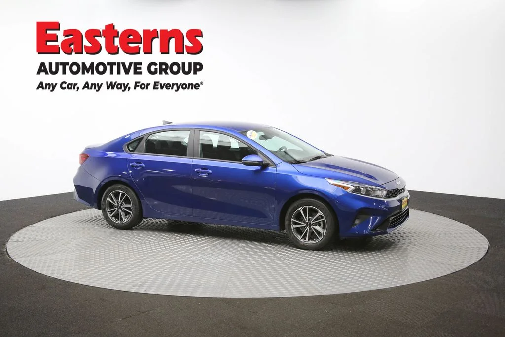 Used 2022 Blue Kia LXS image 46