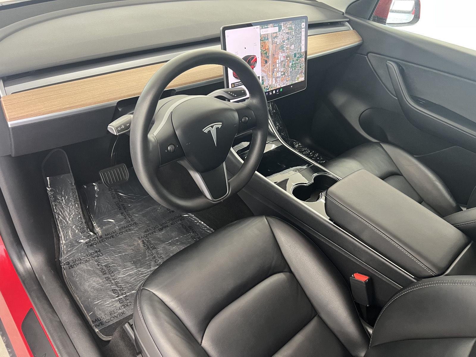 2020 Tesla Model Y Long Range - Photo 13
