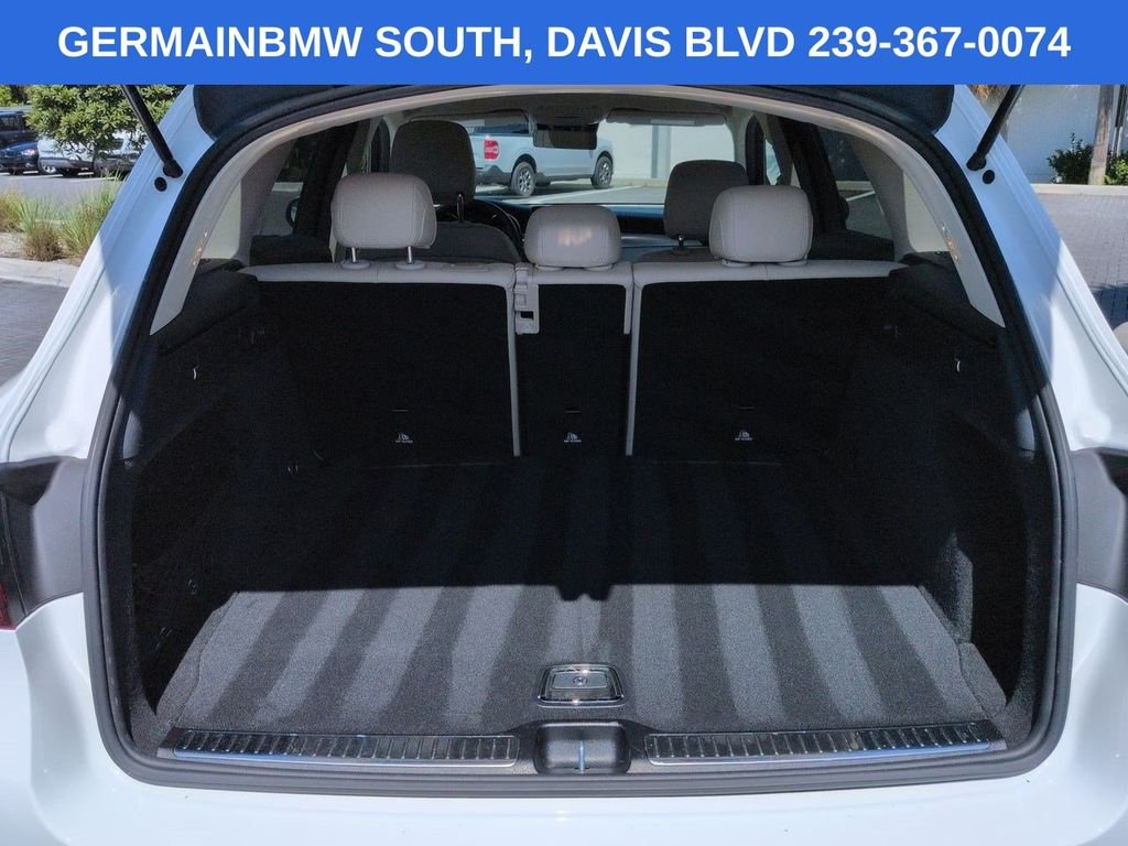 Used 2022 Polar White Mercedes-Benz GLC 300 image 15
