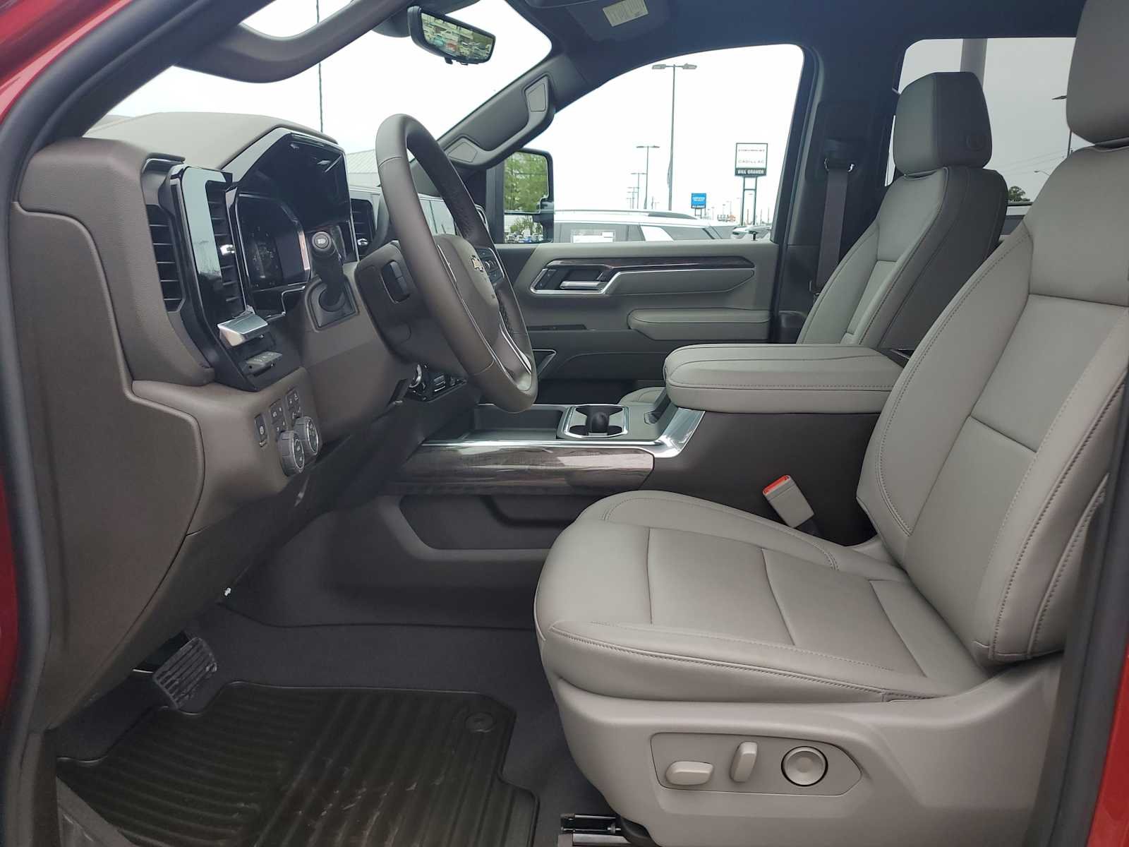 2026 Chevrolet Silverado 3500 HD LTZ - Photo 11