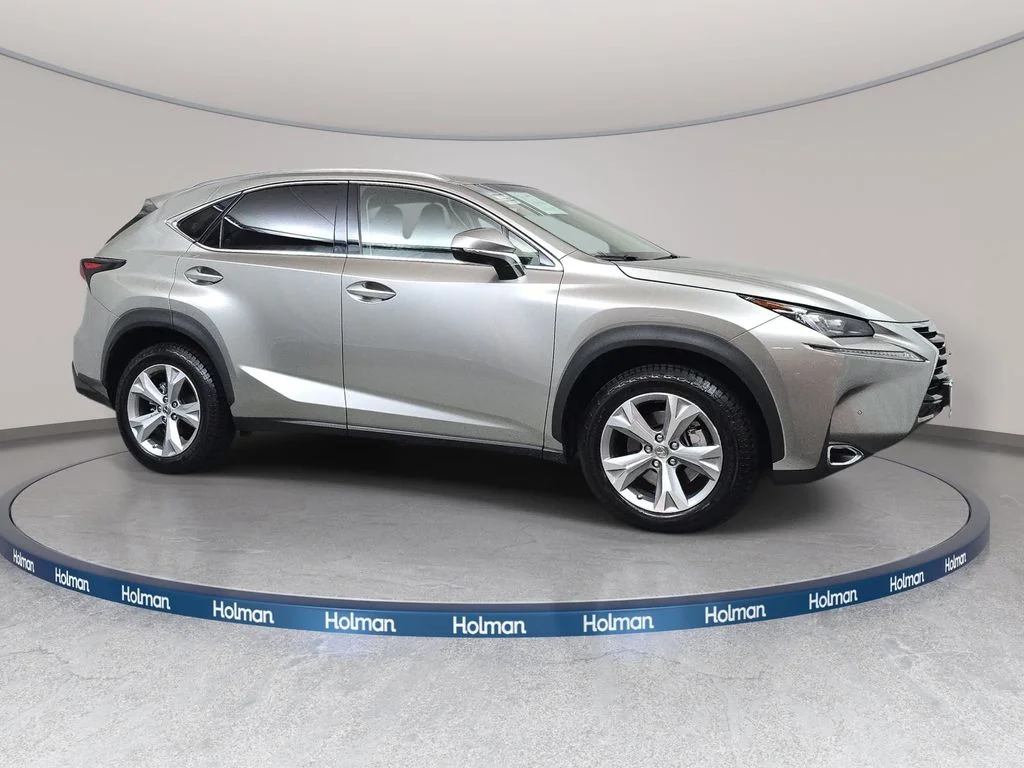 Used 2017 Silver Lexus 200t image 4