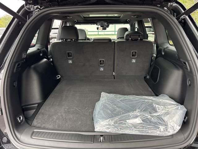 New 2027 High Gloss Black Jeep Limited Reserve image 31