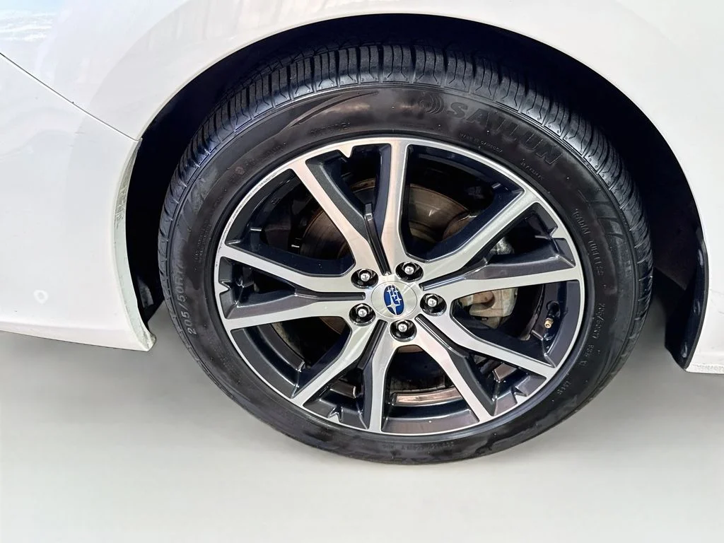 Used 2017 White Subaru 2.0i Limited image 39