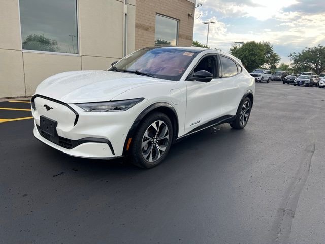Used 2023 White Ford Premium image 4
