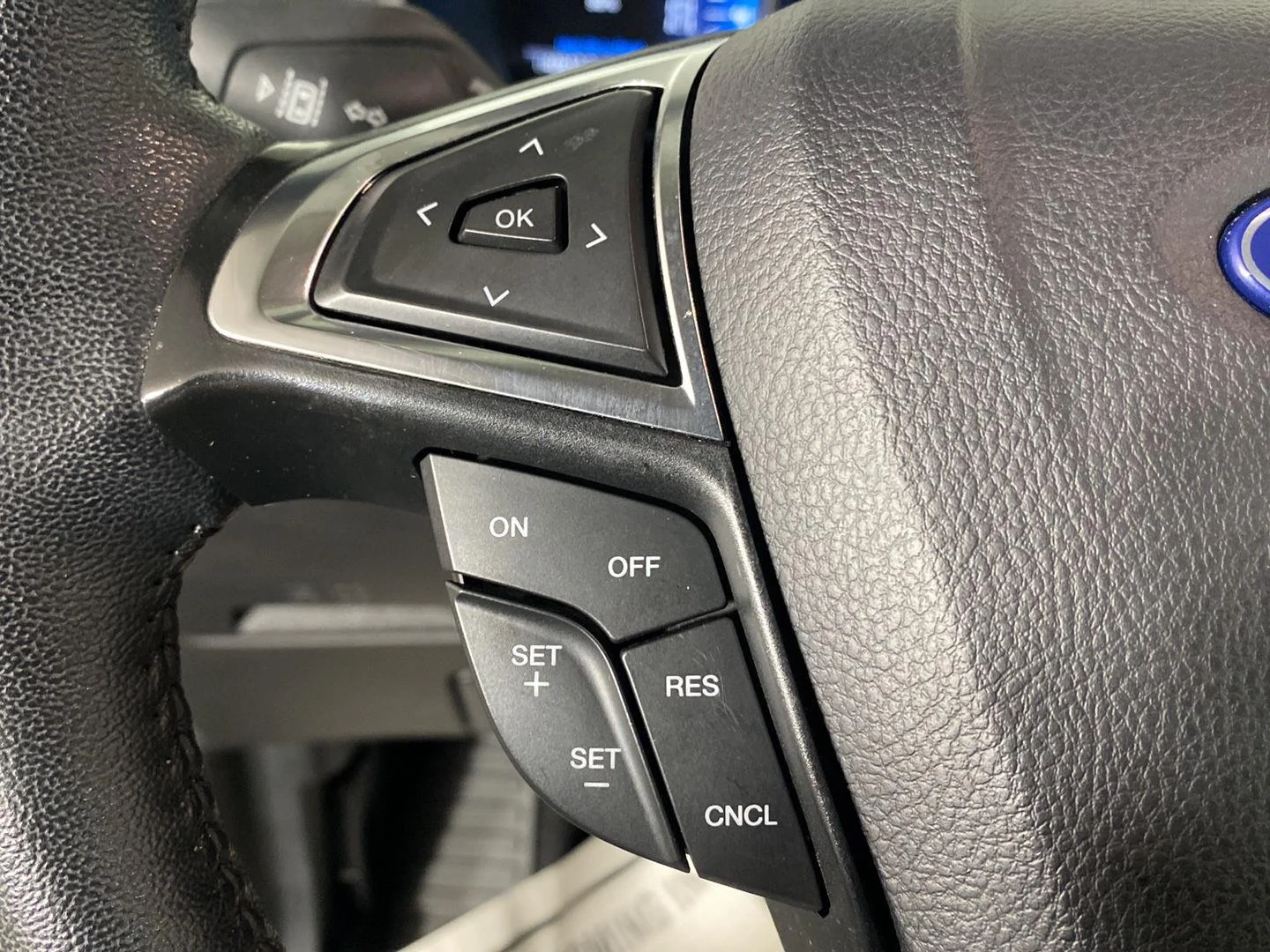Used 2024 Agate Black Ford Titanium image 12