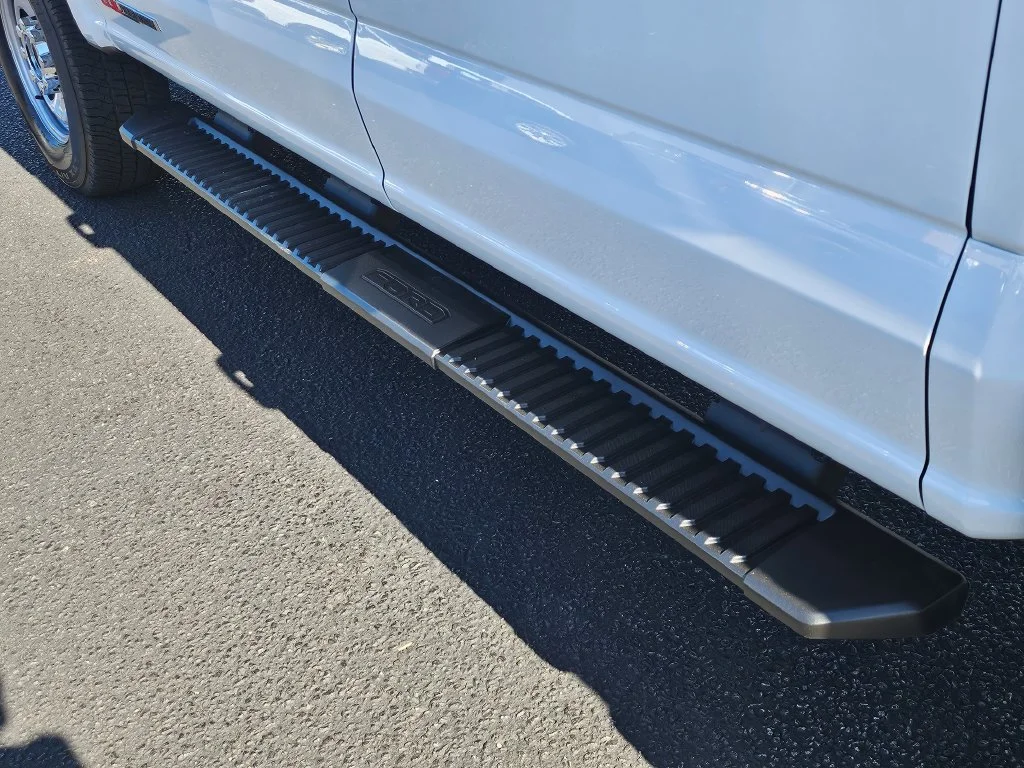 New 2027 Oxford White Ford F-250® XL image 15