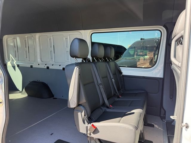 2026 Mercedes-Benz Sprinter Crew Van Base - Photo 22