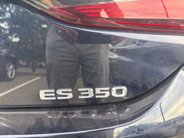 Used 2019 Blue Lexus 350 image 6