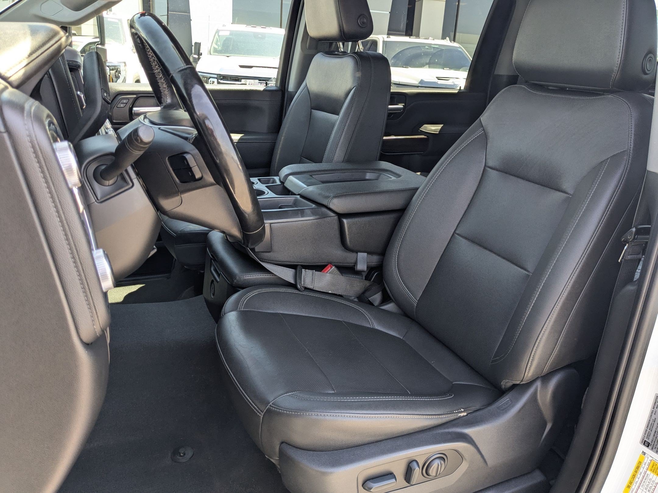 Used 2023 SUMMIT WHITE GMC SLT image 14