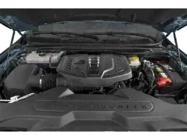 New 2026 Bright White Clear-Coat Exterior Paint Jeep Limited Altitude image 9
