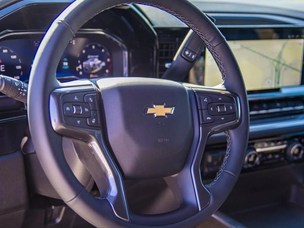 2025 Chevrolet Silverado 3500 HD High Country - Photo 43