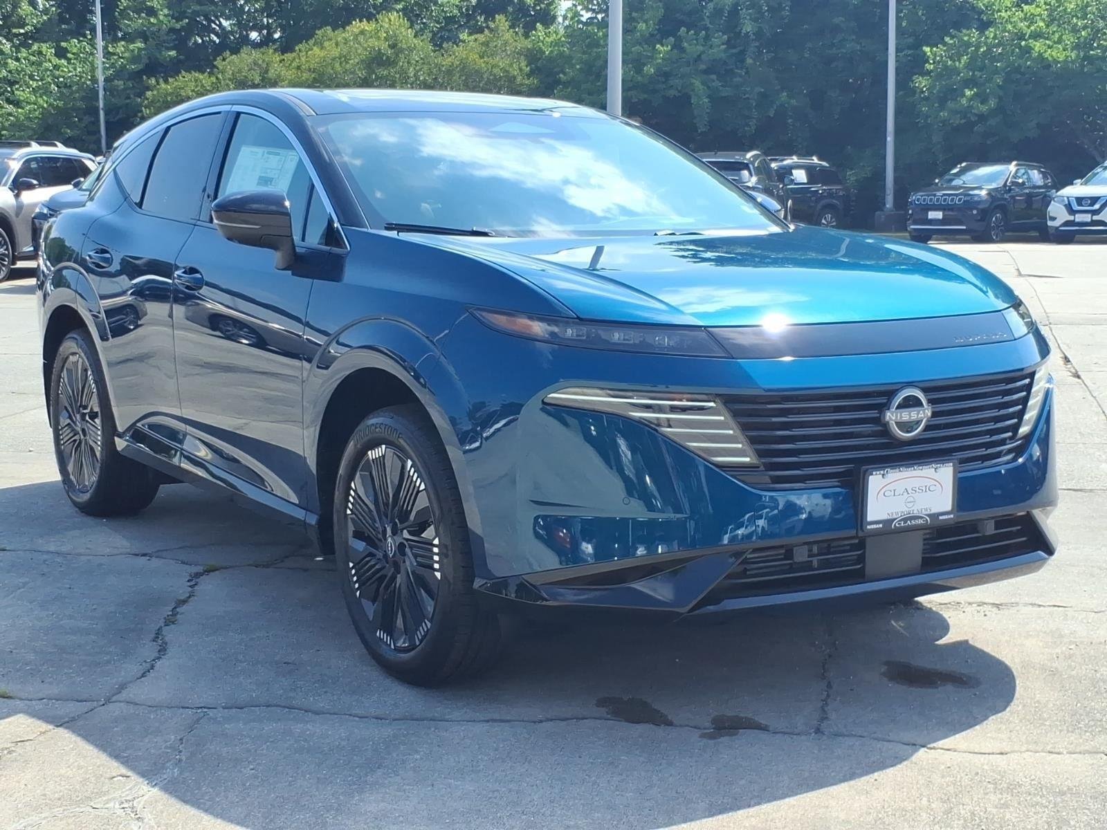 New 2026 Aurora Blue Pearl Metallic / Super Black Two-tone Nissan Platinum image 5