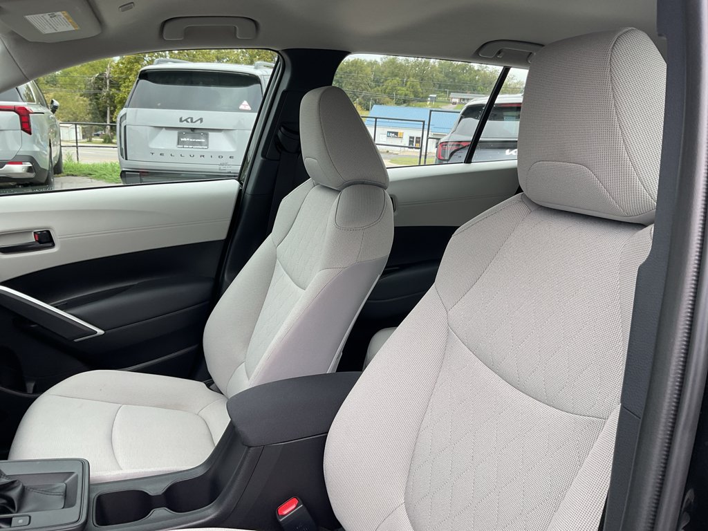 Used 2026 Jet Black Toyota L image 22