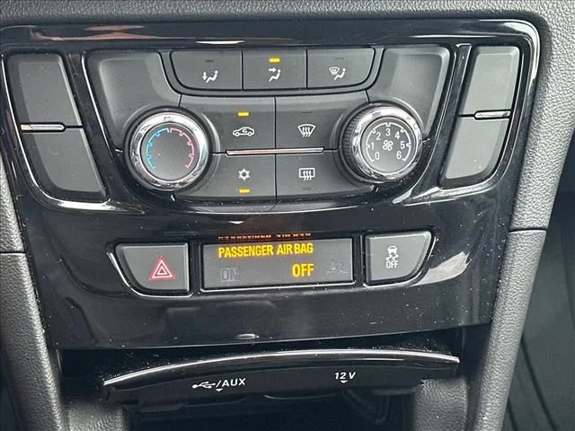 Used 2021 White Buick Preferred image 27