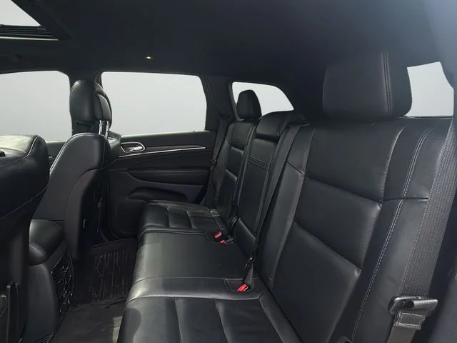 Used 2018 Silver Jeep Limited image 21