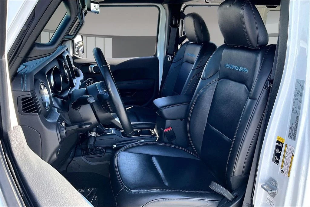 Used 2022 White Jeep Unlimited Rubicon 4xe image 19