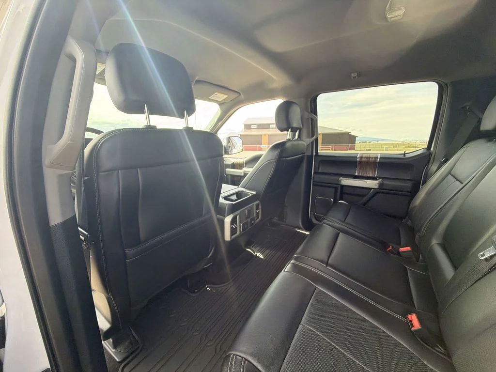 Used 2019 White Platinum Clearcoat Metallic Ford Lariat image 36