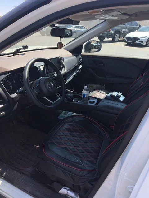 Used 2021 White Nissan S image 16