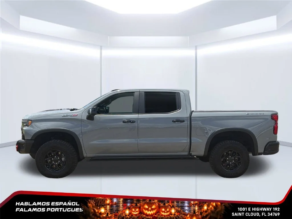 Used 2025 Slate Gray Metallic Chevrolet ZR2 image 3