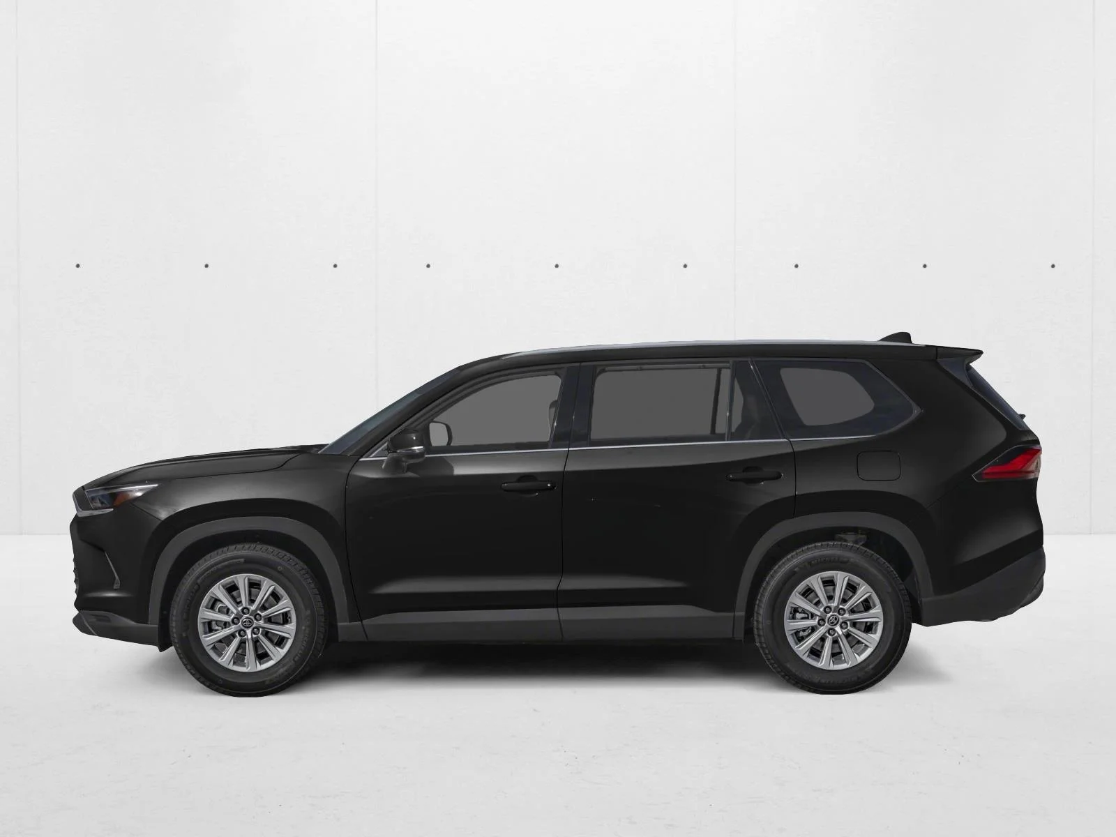 New 2026 Midnight Black Metallic Toyota XLE image 3