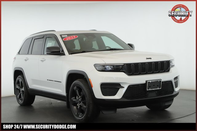 2023 Jeep Grand Cherokee Altitude 4x4