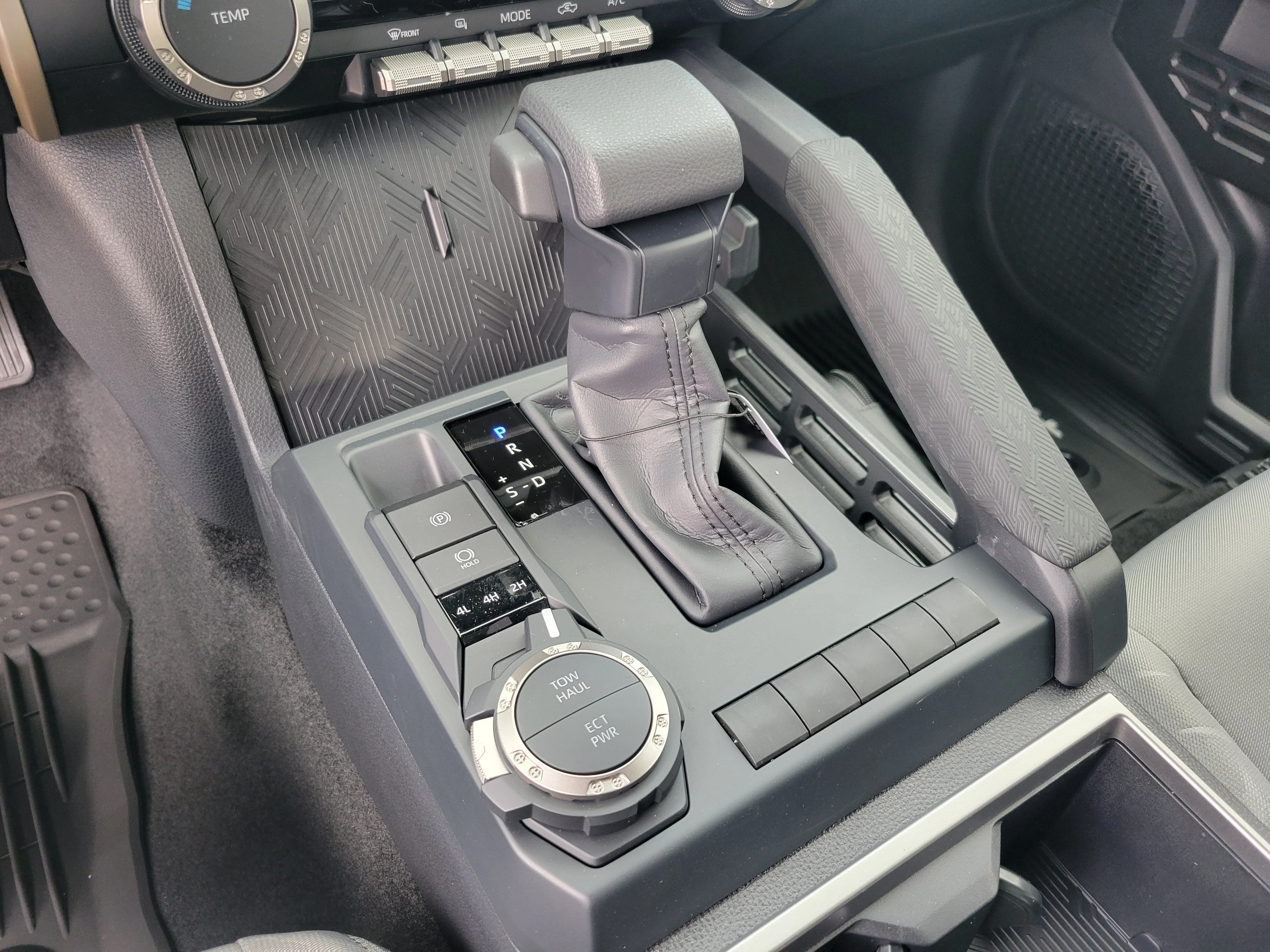 New 2026 Celestial Silver Metallic Toyota SR5 image 5