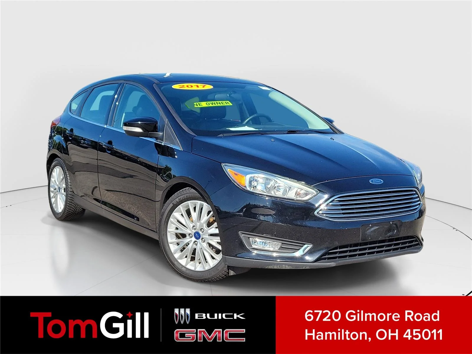 2017 Ford Focus Titanium FWD photo