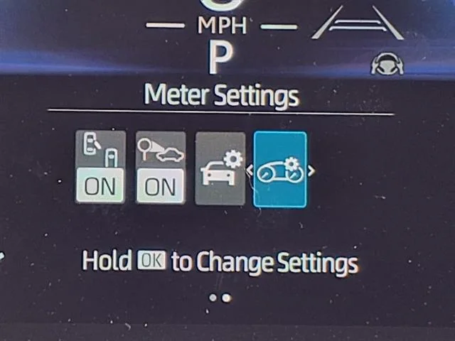 2025 Toyota Camry SE - Photo 11