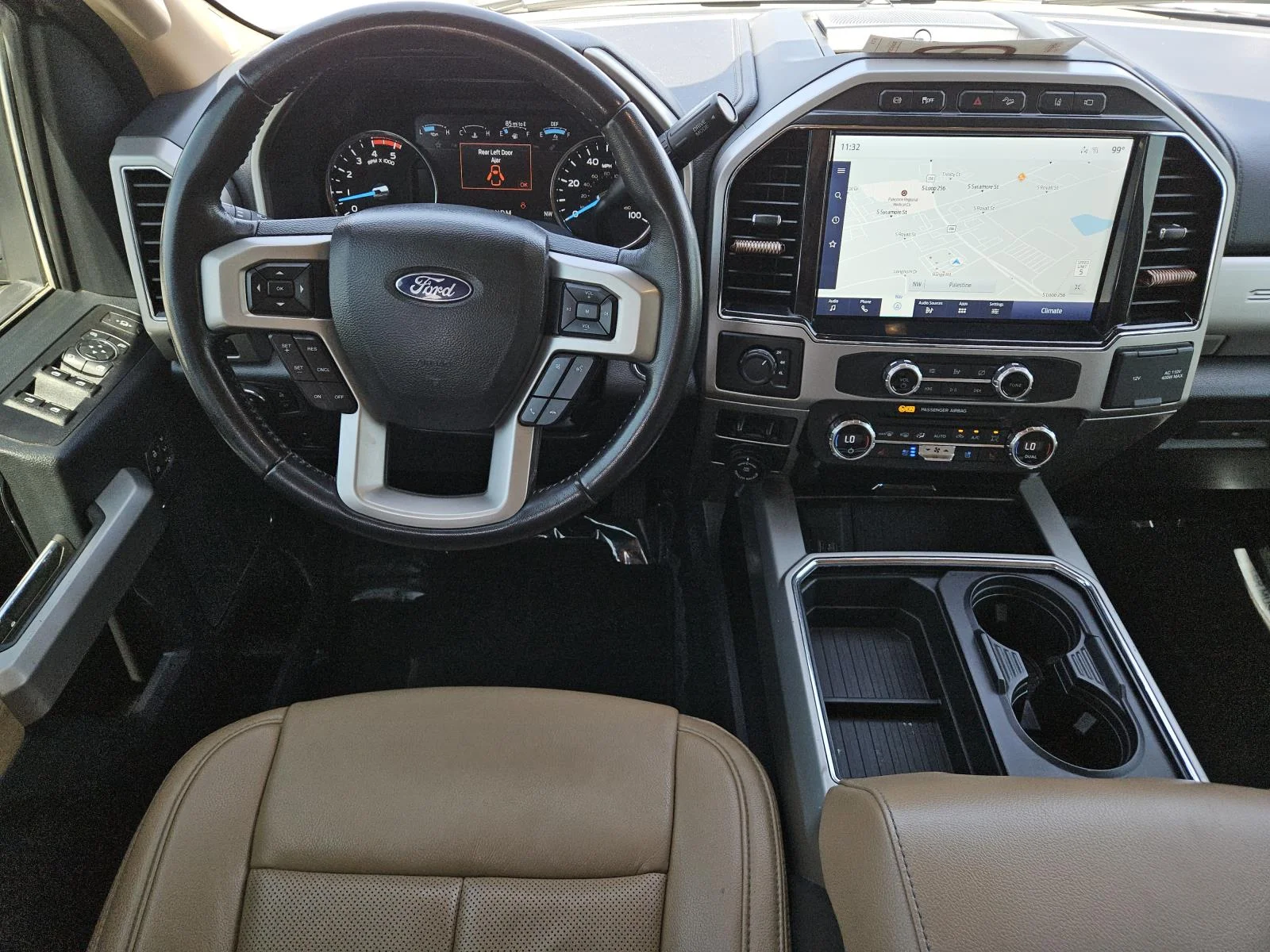Used 2022 Oxford White Ford LARIAT 4WD Crew Cab 8