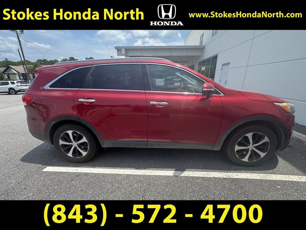 Used 2016 Red Kia EX image 4