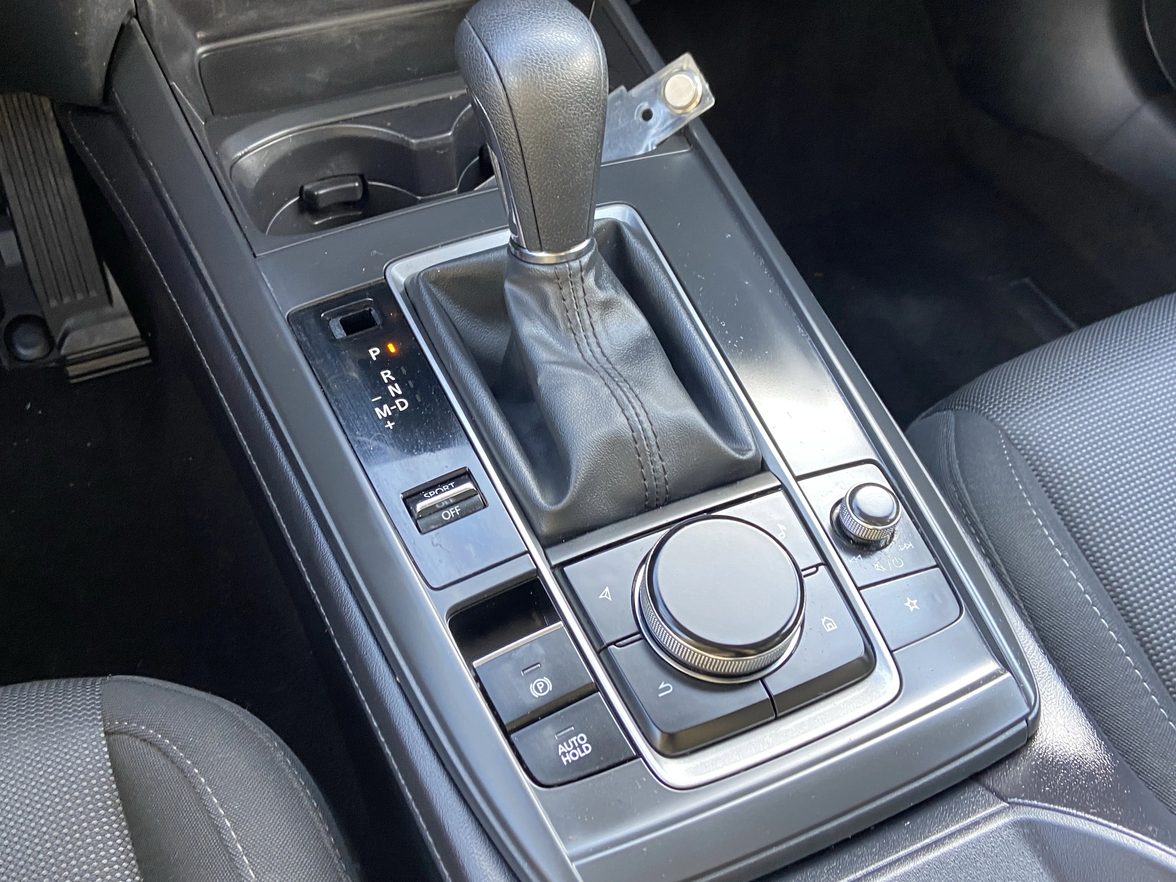 2025 Mazda CX-30 S - Photo 19